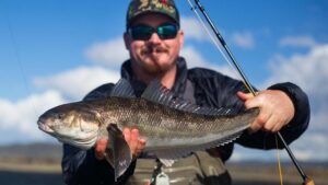 La Pesca del Róbalo (Eleginops maclovinus), desde Bahía San Blas hasta la Patagonia Profunda